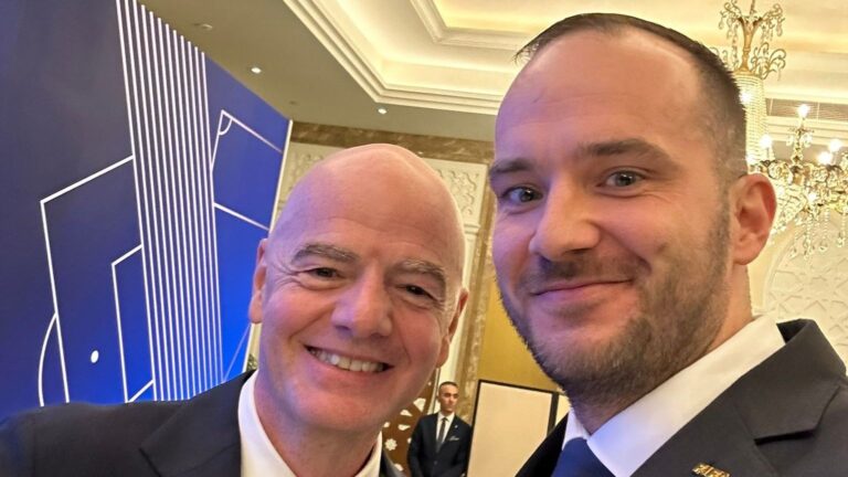Infantino: U društvu Zeljkovića. Facebook