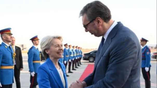 Fon der Lajen i Vučić. Instagram