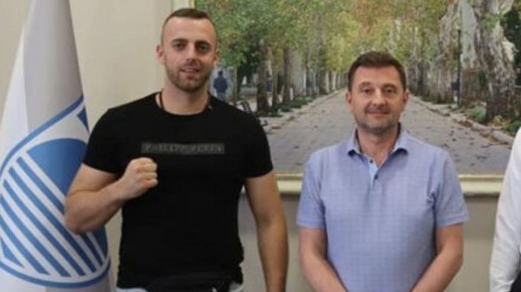 Bokseru koji je zapalio vozilo gradonačelnika Mostara produžen pritvor za još dva mjeseca