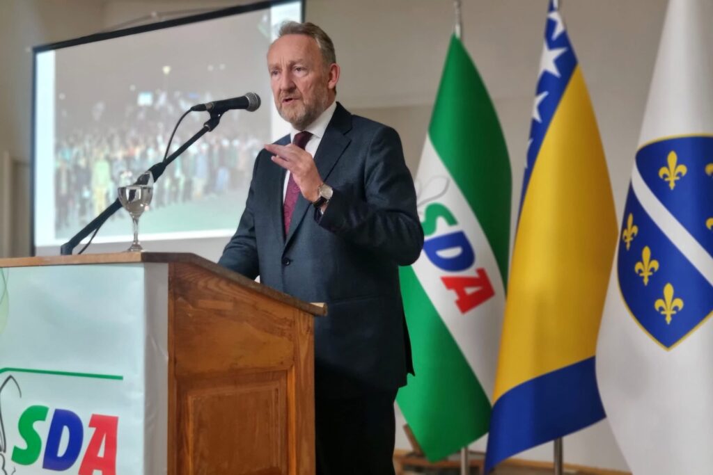 Izetbegović: Počeli smo da tonemo, izgubili smo više od osam hiljada radnih mjesta ove godine