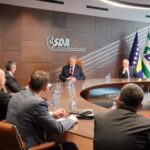 Izetbegović se sastao sa Flemingom: Posebna pažnja usmjerena na realizaciju Južne plinske interkonekcije