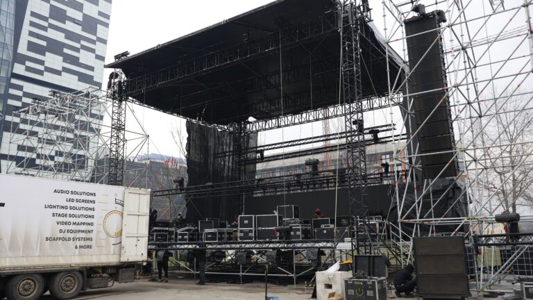 Sve spremno za doček. Fena