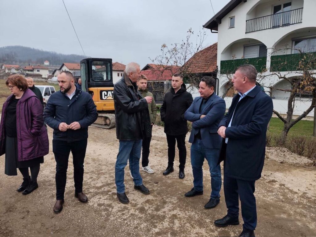 Posjeta ministra Ahmetovića Gradačcu