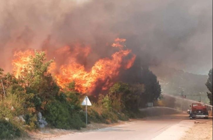 Jedan od požara s Neumskog područja. Općina Neum