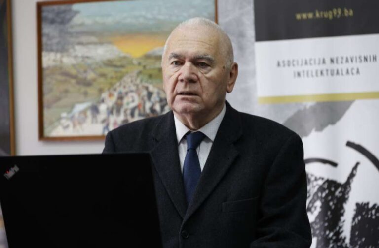 Adil Kulenović. Fena