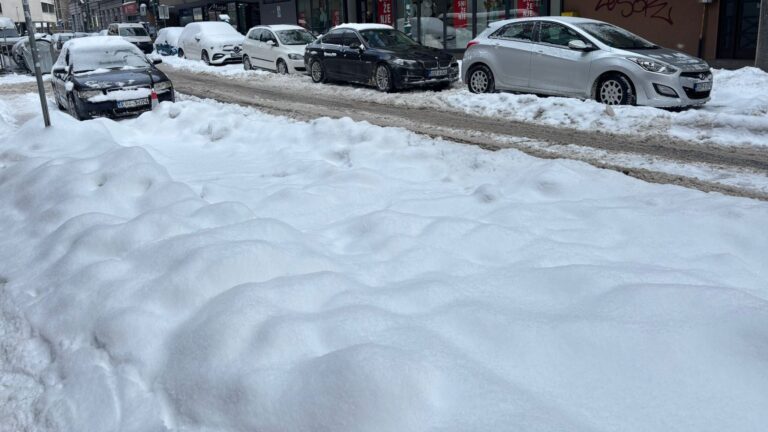 Haos zbog snijega. Avaz