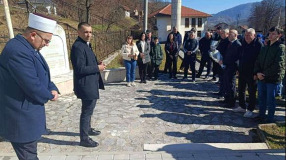 Položeno cvijeće na spomen-obilježja u općinama Pale i Foča u FBiH povodom Dana nezavisnosti BiH