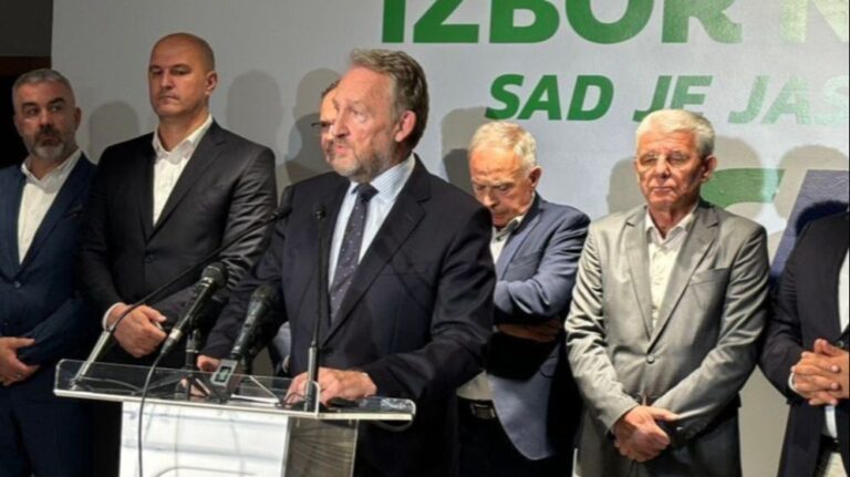 S ranije press konferencije SDA. Avaz