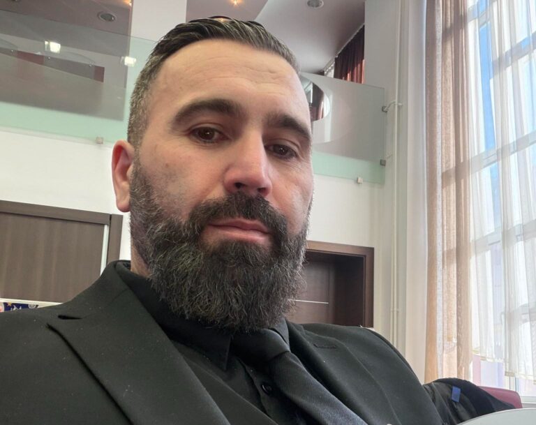 Fikret Bosnić. Facebook