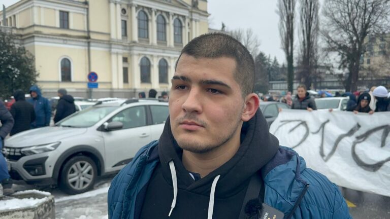 Džejlan Hadžimuratović. Avaz