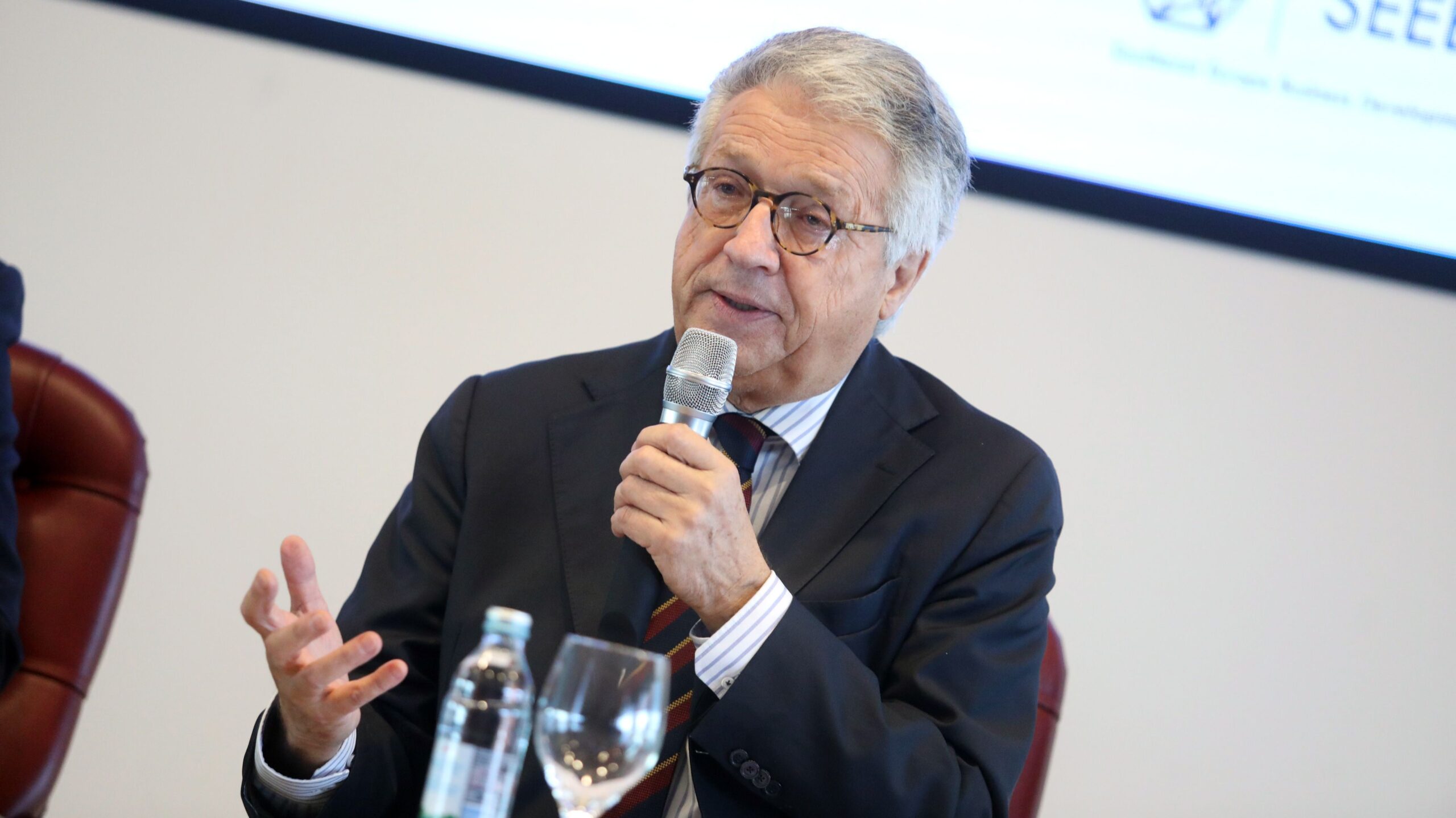 Petrič: Za kajanje bi moglo biti prekasno. Facebook