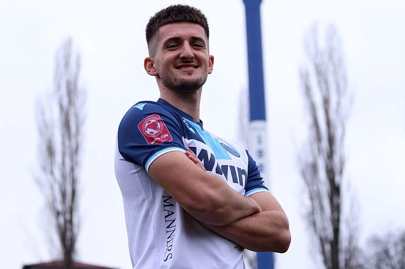 Armin Hodžić se vratio na Grbavicu i potpisao ugovor sa Željezničarom