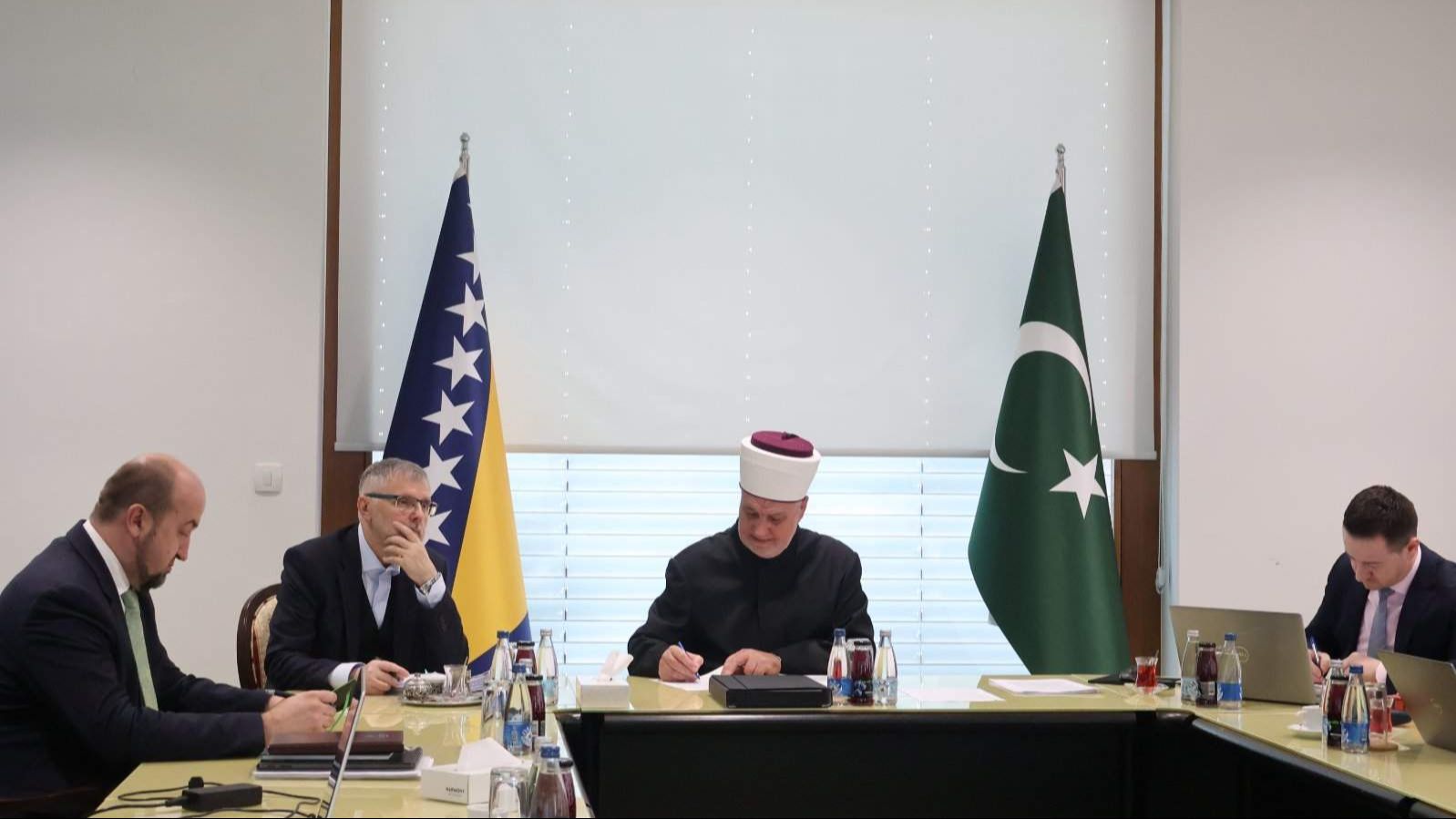 Sjednica Rijaseta Islamske zajednice u BiH. Preporod info