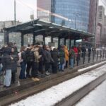 Sarajevo: Smanjen broj tramvaja, zabilježene velike gužve na stajalištima