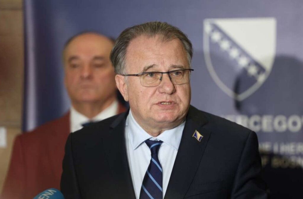 Nikšić: Uprkos povećanoj potrošnji, snabdijevanje gorivom u FBiH stabilno