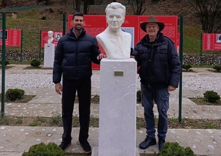 Novak Đoković i Semir Osmanagić u Parku Ravne 2. Ustupljena fotografija