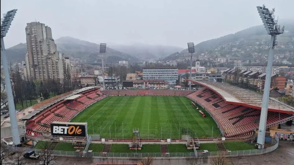 Zeničanin iznajmljuje balkon pored Bilinog polja