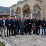 Bećirović klanjao bajram-namaz u Aladža džamiji u Foči