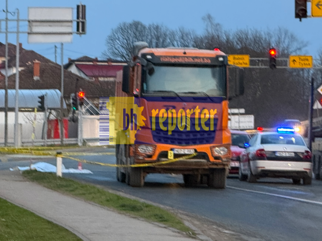 Detalji nesreće u Doboj Istoku: Teretno vozilo usmrtilo pješaka (80)!