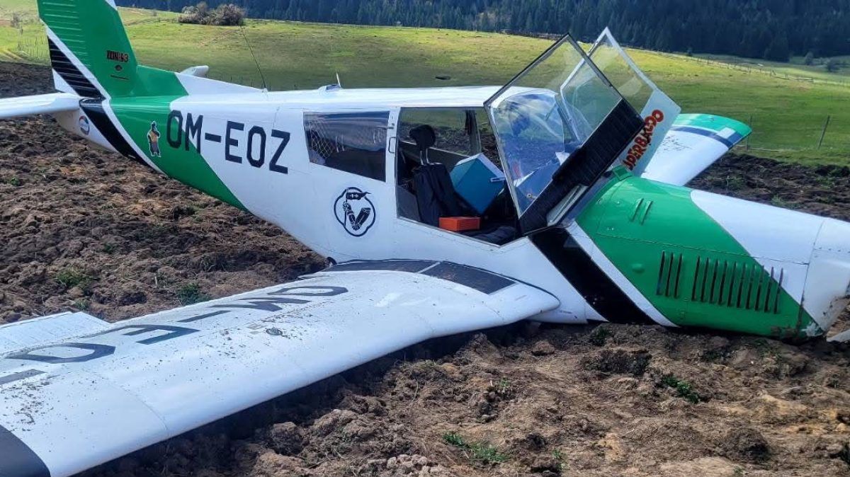 Fotografija aviona. Istraga.ba