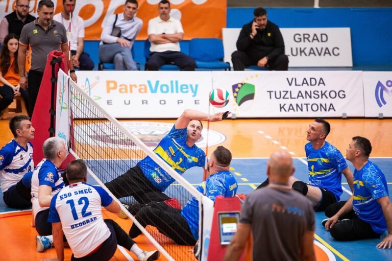 Lukavac: Svečano otvoren turnir Zlatne lige sjedeće odbojke za muškarce