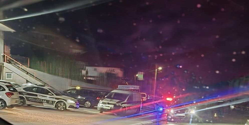 Sa mjesta nesreće. Avaz