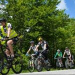 Stanje na putevima: Etapna obustava saobraćaja zbog Međunarodne biciklističke trke