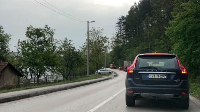 Stvorila se kolona vozila. Čitatelj