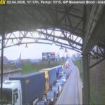 Gužve na graničnim prijelazima: Putnici čekaju i do 45 minuta