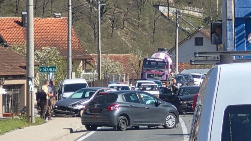 Saobraćajna nesreća u Čelebićima: Vozač Audija uhapšen nakon što je povrijedio više osoba