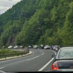 Ogromne gužve i kilometarske kolone na putu Sarajevo–Konjic