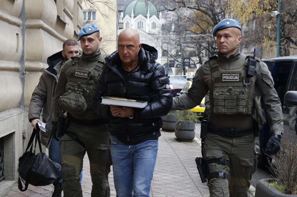 Potvrđena optužnica protiv 14 osoba u predmetu “Koverta”