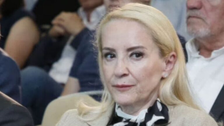 Sebija Izetbegović. Fena