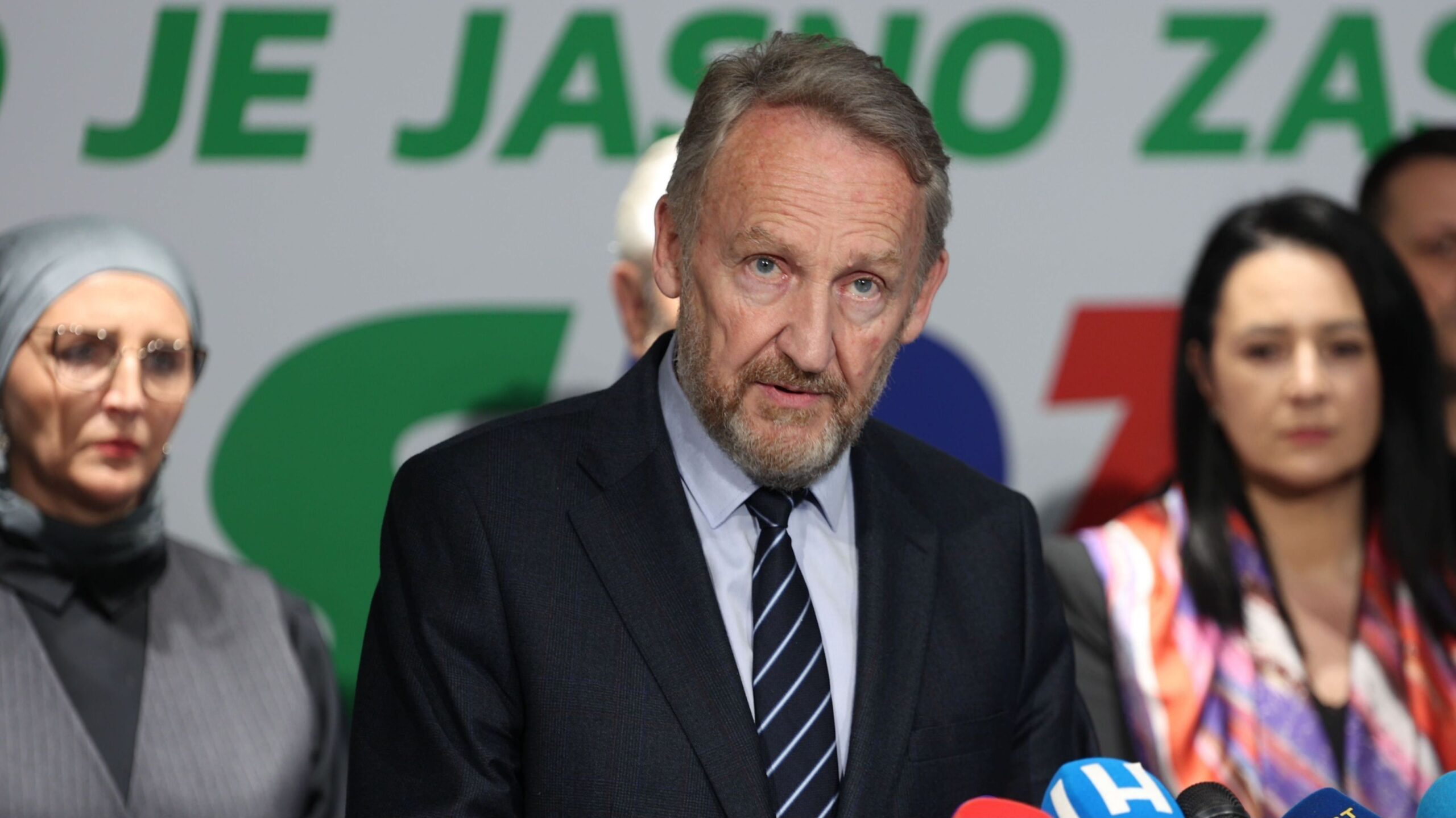 Bakir Izetbegović. Fena