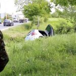 Gračanica – Tuzla: EUFOR-ova patrola spasila dvije osobe iz saobraćajne nesreće