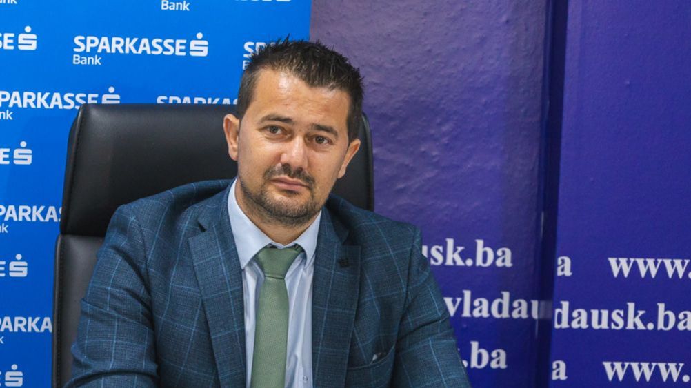 Uhapšen SDP-ov ministar u Vladi USK Denis Osmankić zbog nezakonitog zapošljavanja