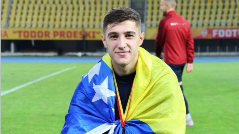 Fudbaler iz Sjeverne Makedonije osvojio trofej i podigao zastavu BiH: “Nosio sam je iz ljubavi”