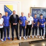 Konaković uručio diplomatske pasoše reprezentativcima Bosne i Hercegovine