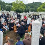 Video / Klanjana dženaza Sejdi Bešlić: Ukopana pored svog Halida