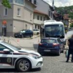 Autobusu otkazale kočnice na Kovačima, vozač udario u stub kako bi spriječio veću katastrofu