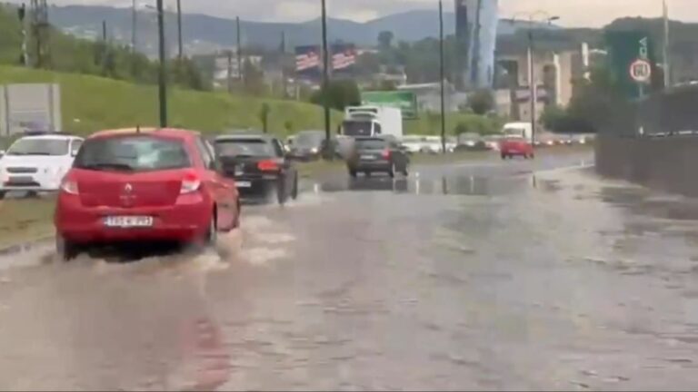 Ulice pod vodom. Avaz