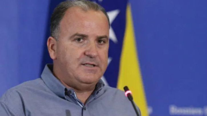 Đonlagić: Rad aktuelne državne vlasti ravan nuli, Trojka nijemi posmatrač blokada
