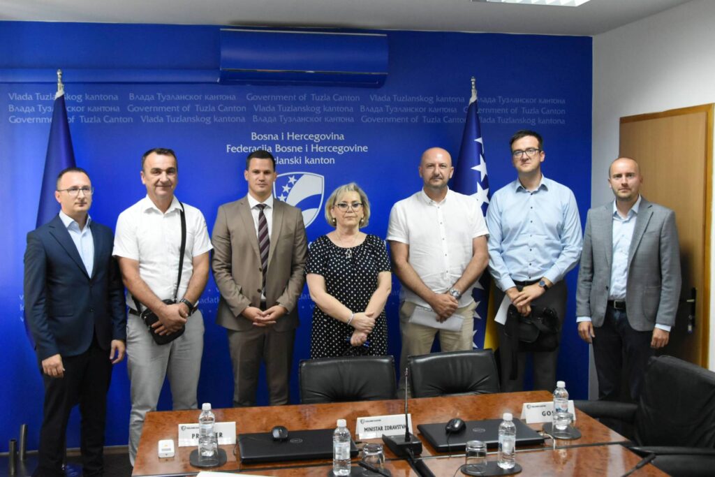 Vlada TK: Potpisani prvi ugovori za 3,05 miliona KM podrške Kantona domovima zdravlja