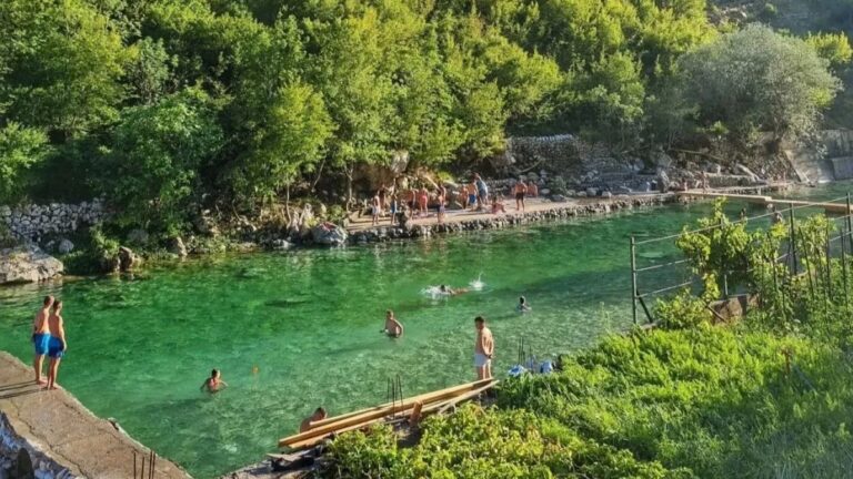 Kupalište u Drežnici. Screenshot
