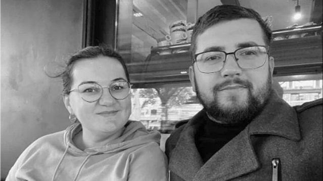 Sveštenik Nenad Mitrić i popadija Neda Mitrić. Facebook