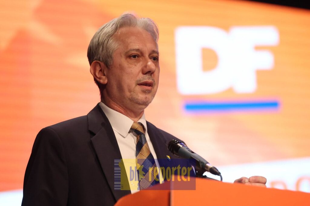 Slaven Kovačević: Probosanske političke opcije moraju iskoristiti ustavan način deblokade državnih institucija