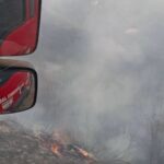 Grom izazvao požar iznad gradske deponije u Jablanici
