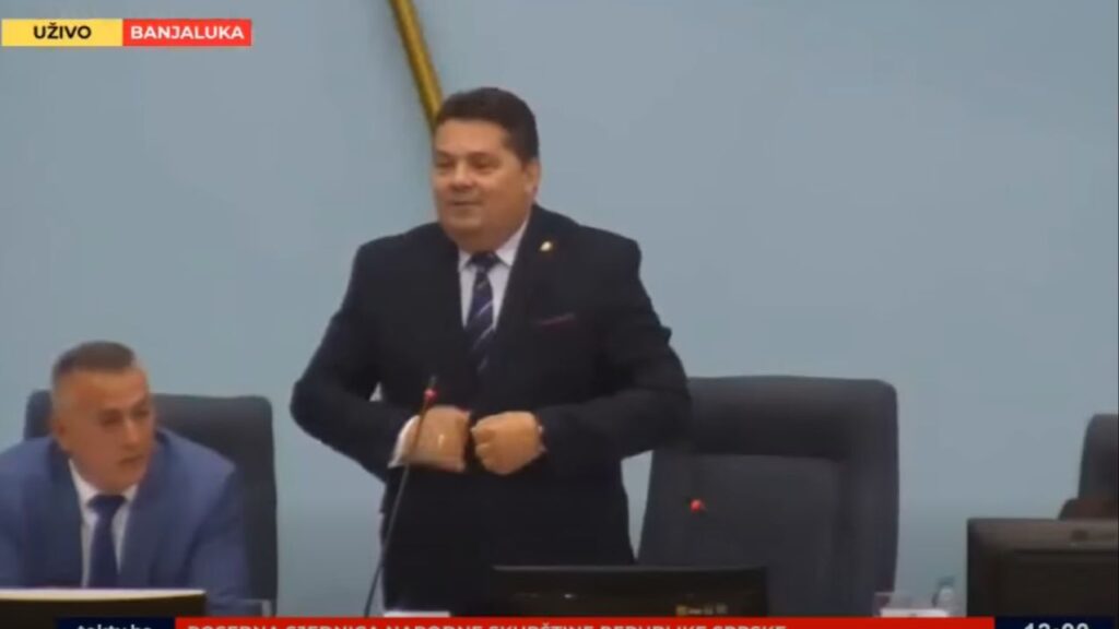 Žestok sukob na sjednici NSRS-a: “Vi ste Bećirove mujice, uvlačite se Federaciji”