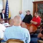 Bećirović s delegacijom Sindikata Komunalno Mostar, povodom otkaza za 22 Bošnjaka: Odgovornost snosi i Kordić