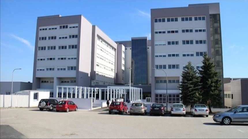 Drama u bh. gradu: Dijete se utapalo u bazenu